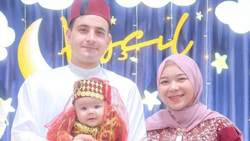 BELI PECI UNTUK LEBARAN
