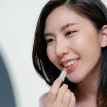 K-Beauty Lovers Merapat! Ini 3 Makeup di Bawah Rp100 Ribu yang Bikin Kamu Glowing ala Artis Korea
