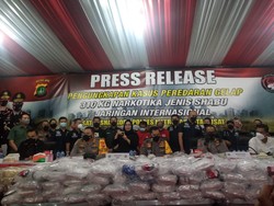 Jaringan 310 Kg Sabu Asal Iran Diduga Pasok Narkoba ke Kampung Ambon
