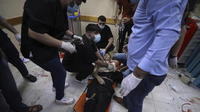 Kementerian Kesehatan Palestina menyebut sebanyak 65 orang tewas karena serangan Israel, 16 di antaranya anak-anak