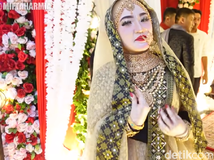 7 Foto Mewahnya Bukber di Rumah 'Sultan' Aceh, Undangan Bak Pengantin India