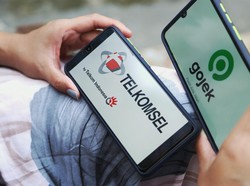 Investasi Telkomsel di Gojek Diprediksi Bikin Telkom Hoki