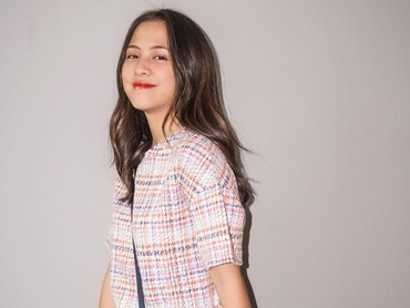 img-title Geger Video Ciuman Bibir Adhisty Zara & Niko Al Hakim Bocor ke Publik