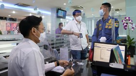 Direksi Tinjau Layanan Terbatas BRI di Masa Libur Lebaran