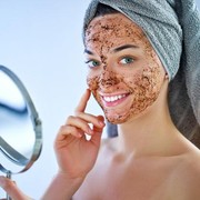 Cara Membuat Masker Kopi dan Teh untuk Kulit Glowing!