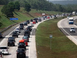 Kakorlantas Kirim 150 Personel Bantu Urai Macet Lebaran di Lampung-Bali