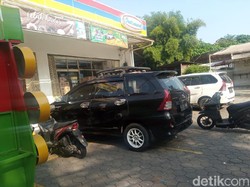 Polisi Temukan Mobil Sewaan Terduga Pelaku Pembunuhan Ibu-Anak di Kendal