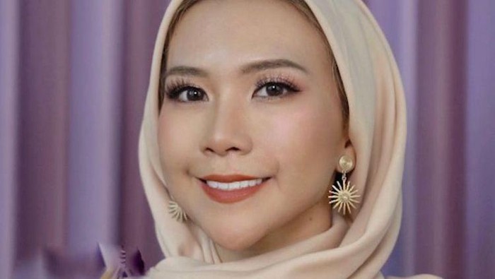 Inspirasi Make Up Lebaran Pakai Produk Lokal dari Natya Shina