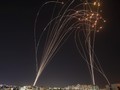 Ledakan di Langit Gaza, Dering Sirene di Tel Aviv