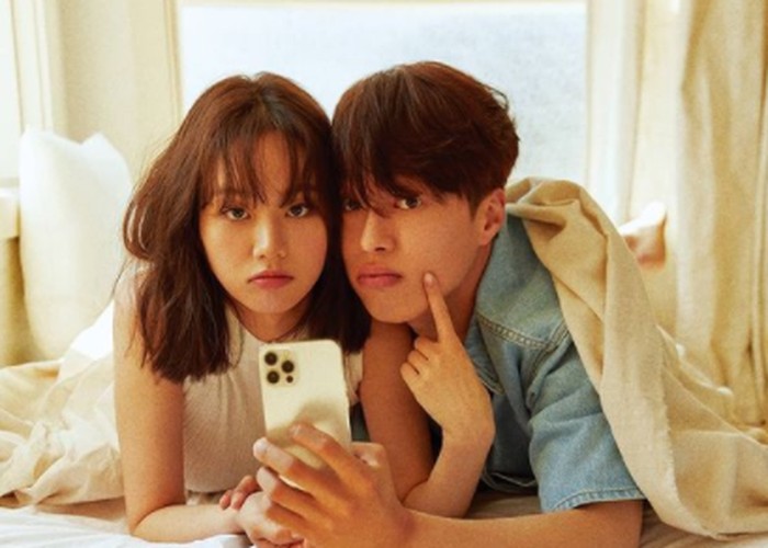 Tidak cuma Hyeri, Jang Ki Yong juga ikut membagikan fotonya bersama Hyeri di akun Instagram / foto: instagram.com/1stlookofficial