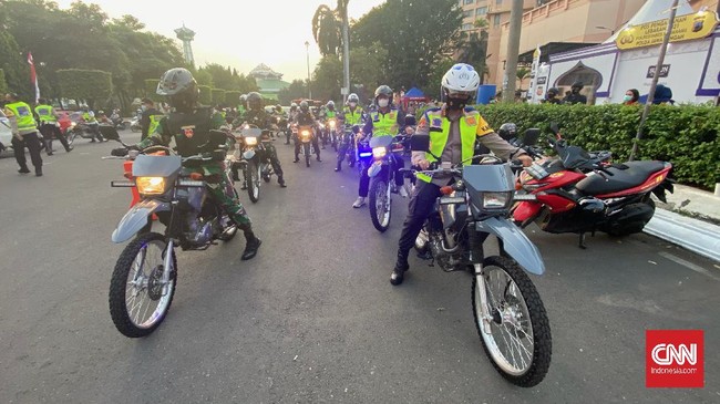 Kapolrestabes Semarang menyatakan telah menerjunkan Tim Elang yang patroli 24 jam penuh memastikan keamanan di wilayah ibu kota provinsi Jateng tersebut.