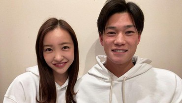img-title Kabar Bahagia, Tomomi Itano eks-AKB48 Umumkan Kehamilan Pertamanya