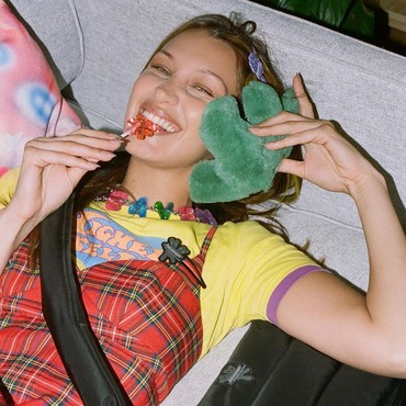 Dukung Kemerdekaan Palestina, Bella Hadid: Ini Bukan Tentang Agama