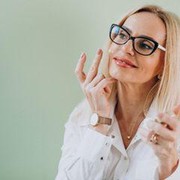 5 Produk Drugstore yang Wajib Dimiliki untuk Rawat Kulit di Usia 40-an