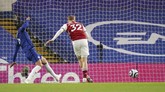 FOTO: Chelsea Dipecundangi Arsenal di Liga Inggris Arsenal secara mengejutkan berhasil mempecundangi Chelsea pada lanjutan Liga Inggris di Stamford Bridge, Kamis (13/5) dini hari WIB.