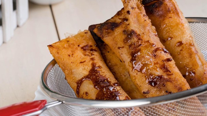 Lumpia Pisang dan Nangka Karamel