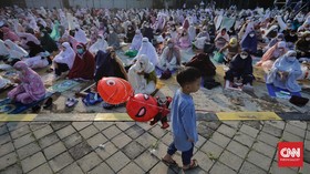 Salat Idulfitri di Bandung Boleh Kapasitas 100 Persen di Lapangan