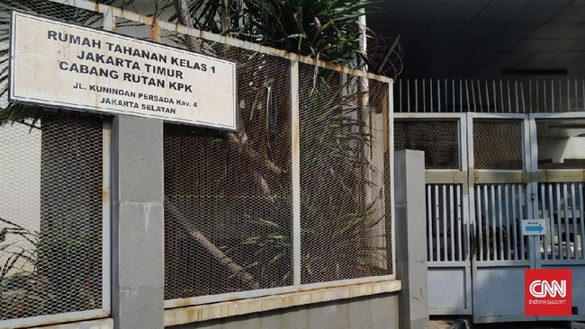 KPK menyatakan para keluarga tersangka bisa melakukan kunjungan melalui "video call" pada hari pertama dan kedua Lebaran Idulfitri 1443 Hijriah.