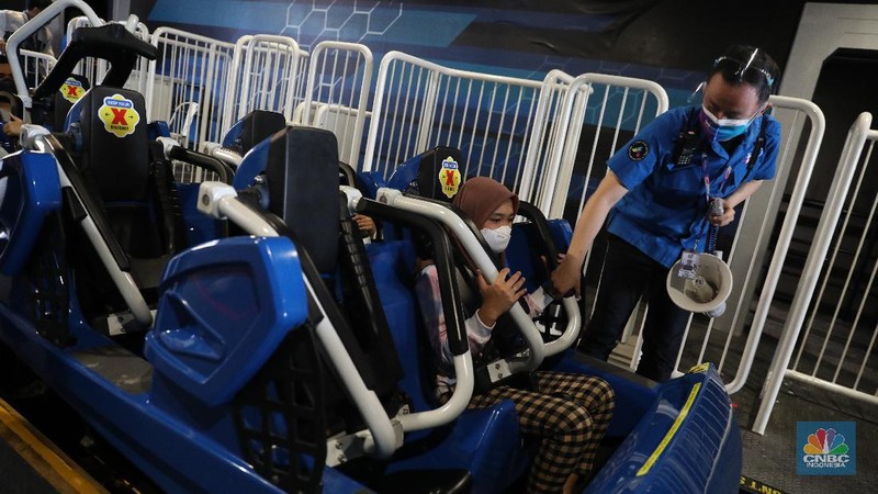 Boomerang Coaster, Wahana Baru Trans Studio Cibubur, Coba Yuk - Foto 4