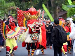 Barong Ider Bumi dan 3 Tradisi Lebaran Khas Banyuwangi