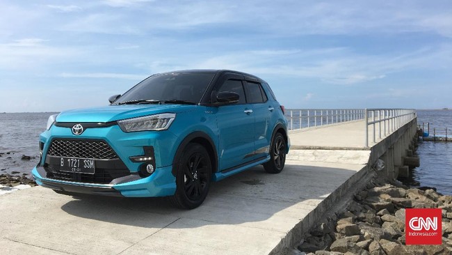 Sebanyak 14.777 unit Toyota Raize dan 9.378 unit Rocky recall di Indonesia karena masalah serupa di dudukan shock absorber depan.