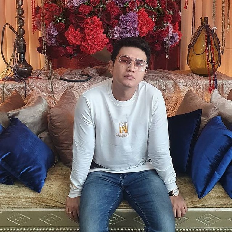 Aldi Taher Aldi Taher