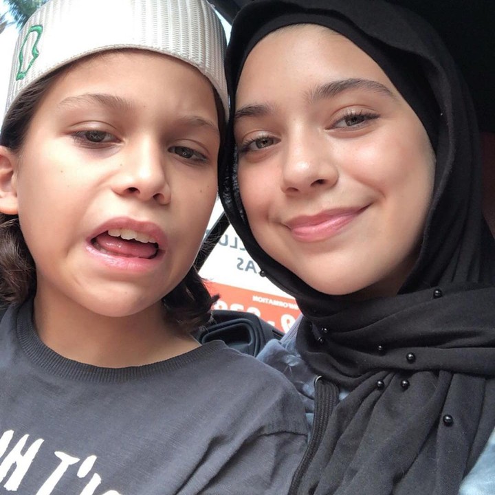 <p>Dalam satu kesempatan, Isabel juga pamerkan potretnya bersama sang adik, Lennon Tramp. (Foto: Instagram @isabel_azhari)</p>