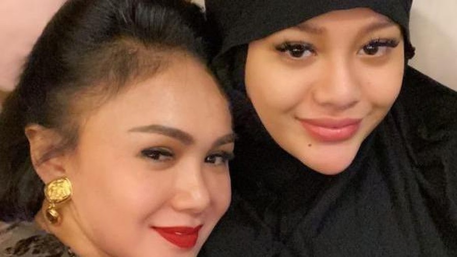 Krisdayanti Jenguk Aurel