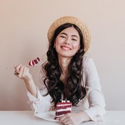 Ingin Perut Langsing Namun Hobi Ngemil? Ini 5 Camilan Sehat untuk Bantu Ratakan Perut Buncit