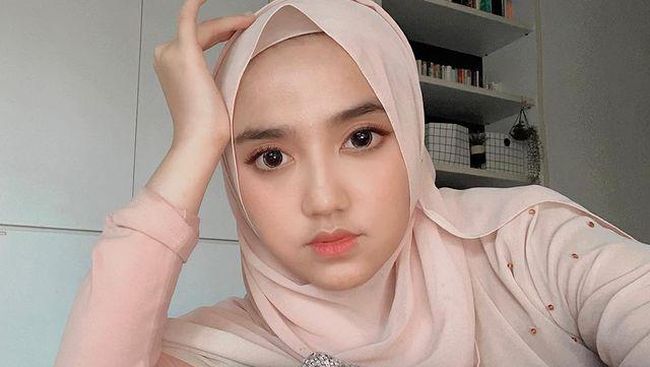 Pesona Cantik Wirda Mansur yang Naksir Pangeran Brunei - Foto 1