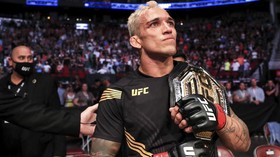 Oliveira Tak Peduli dengan Prediksi Khabib di UFC 269