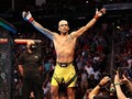 FOTO: TKO Bersejarah Oliveira, Raja UFC Pengganti Khabib