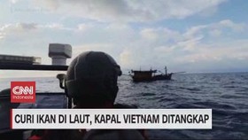 VIDEO: Curi Ikan di Laut, Kapal Vietnam Ditangkap