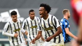 Resmi: Inter Milan Rekrut Cuadrado Gratis
