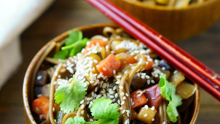 Begini Cara Naikkan Nafsu Makan yang Sempat Turun