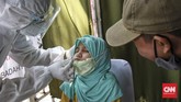 FOTO: Tes Antigen Covid-19 Acak Bagi Penumpang KRL PT KCI melakukan tes antigen Covid-19 secara acak kepada penumpang KRL di Stasiun Manggarai demi mendeteksi penyebaran corona. Berikut gambarannya.