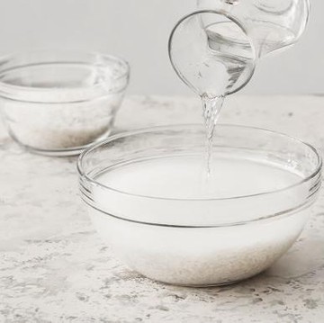 Sering Langsung Dibuang, Padahal Air Beras Punya Sejuta Manfaat untuk Kulit Wajah!