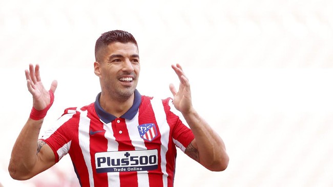 Luis Suarez mengonfirmasi akan kembali bersama Atletico Madrid musim depan.