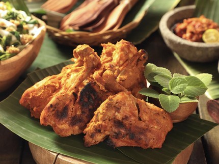 Menu Buka Puasa: 5 Resep Olahan Ayam Ungkep Bumbu Kuning hingga Tumis Kemangi Enak
