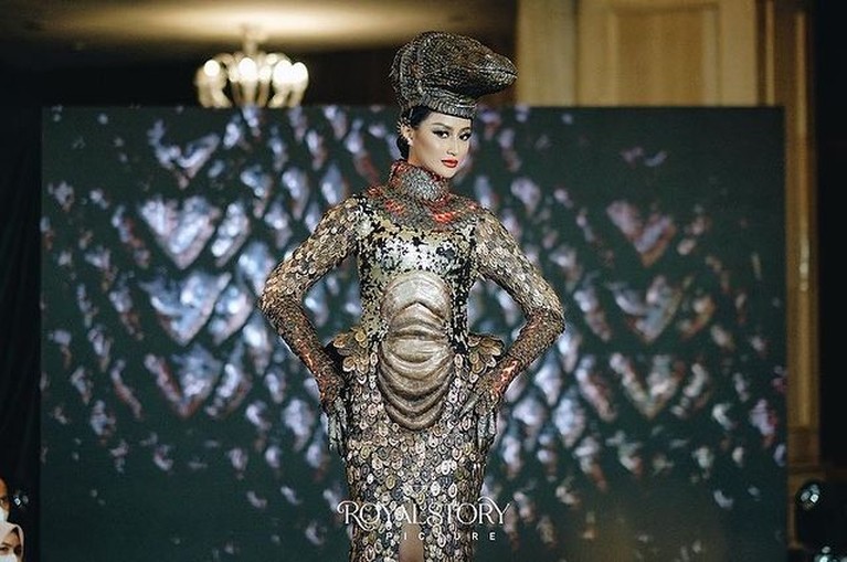 Kostum Komodo Ayu Maulida di Miss Universe 2020 Bikin Takjub