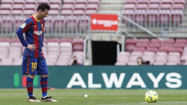 Kapten Barcelona, Lionel Messi dipastikan absen saat menghadapi Eibar pada pekan terakhir Liga Spanyol, Sabtu (22/5).