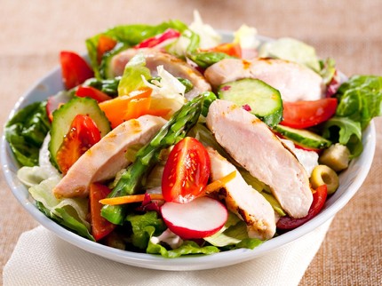 3 Resep Kreasi Salad Sehat, Ada Salad Bandeng yang Menarik Dicoba Bun