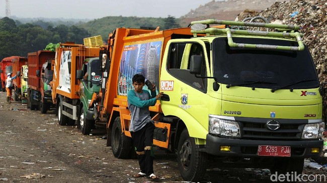 TPS di seluruh wilayah Jakarta akan dikosongkan sejak H-4 Lebaran untuk mencegah penumpukan sampah.