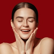 Manfaat Essence untuk Wajah, Bikin Kulit Makin Glowing dan Fresh!