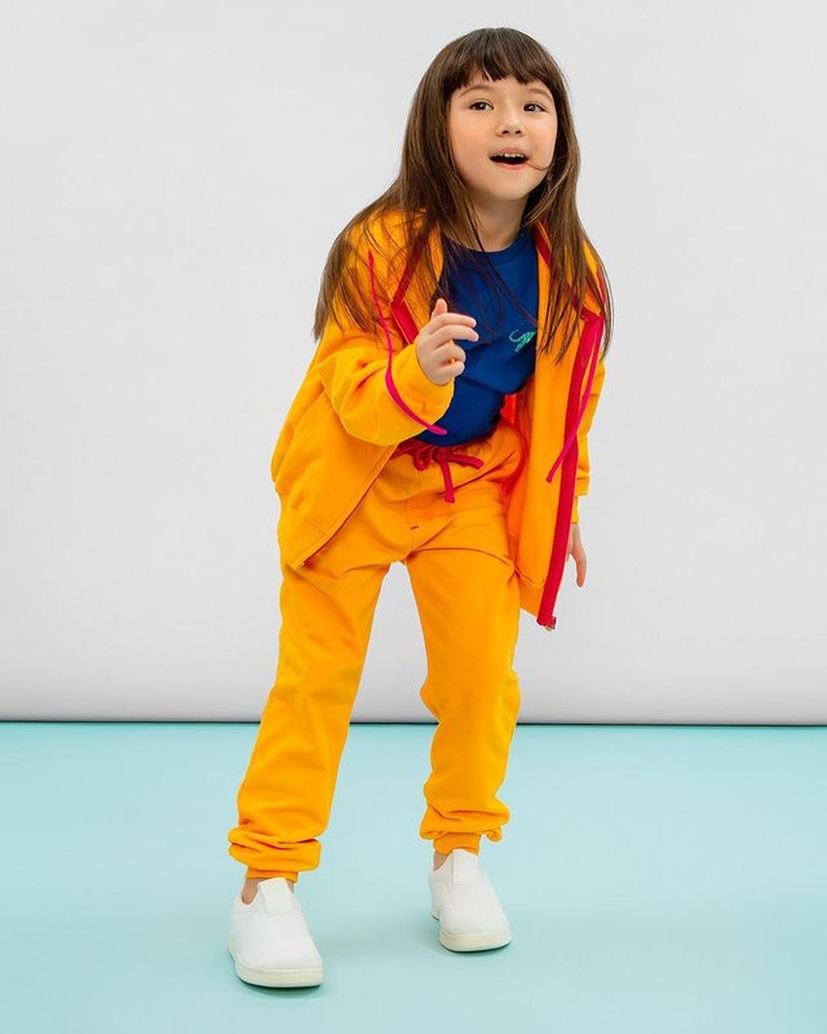 Gading Marten mengunggah foto Gempi saat pemotretan bersamanya&period; Yuk kita intip gaya Gempi yang bak model&excl;