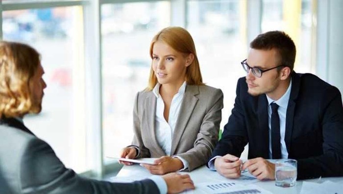 Hal-hal yang Perlu Dilakukan di Hari Pertama Kerja