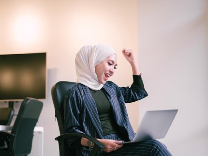Bagaimana Etos Kerja Menurut Islam? Cari Uang dengan Ikhlas Bun