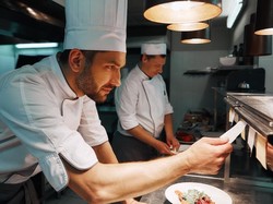 Ini 5 Makna Bentuk dan Model Topi Chef