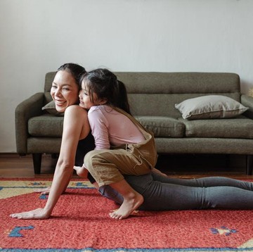 Tak Butuh Waktu Lama, Ini 5 Jenis Olahraga Simpel di Rumah untuk Ibu Rumah Tangga