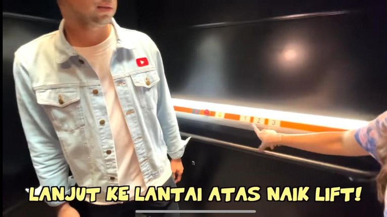 Penampakan Rumah Mewah Nisya Ahmad Penampakan Rumah Mewah Nisya Ahmad